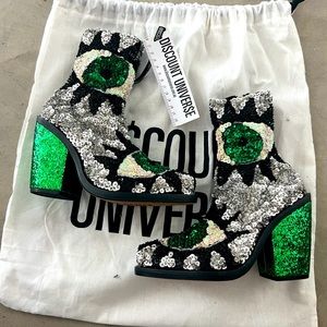 Discount Universe RARE Sequin Boots